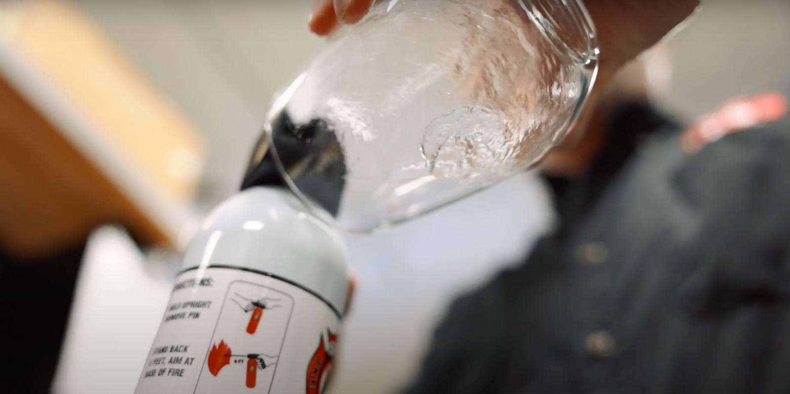 Insulates the fire source